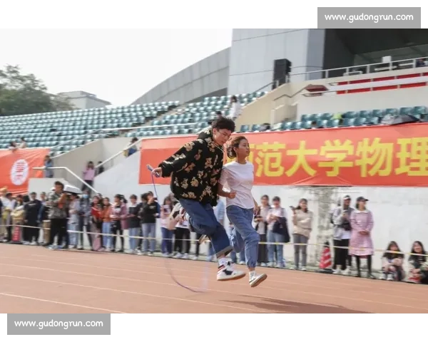 齐心协力燃动赛场的拔河比赛精彩瞬间图片素材展示团队精神与力量对决